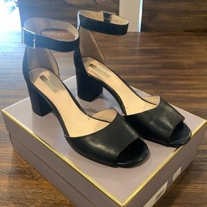 Louise et Cie ankle strap leather shoes